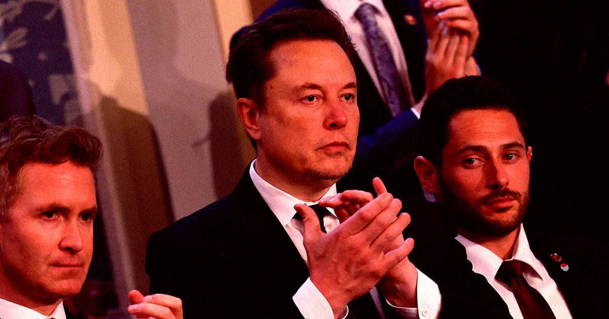 Gullible Elon Musk Got Fooled Into Sharing Putin-Backed Propaganda Meme