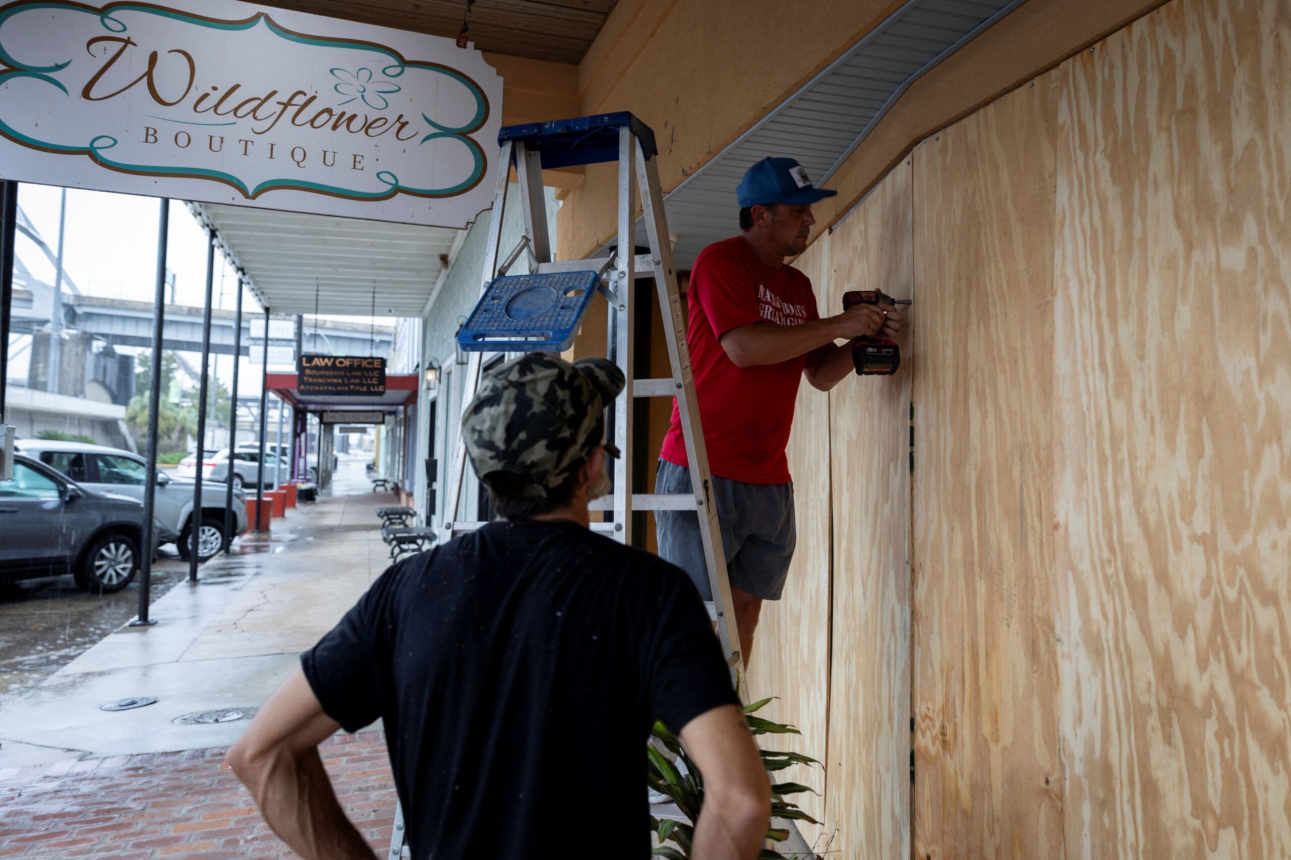 Hurricane Francine makes landfall in Louisiana as a Category 2 storm