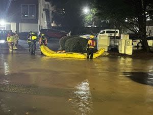 Hurricane Helene: Boat rescues underway at flooded Atlanta apartment complex