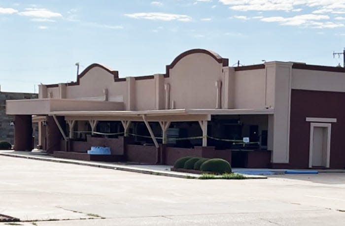 Is a long empty Wichita Falls restaurant set to reopen soon? Permits point to ‘yes’