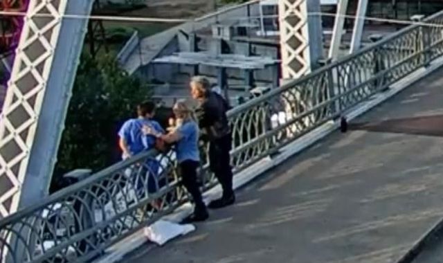 Jon Bon Jovi helps ‘distraught’ woman to step away from ledge of Nashville bridge