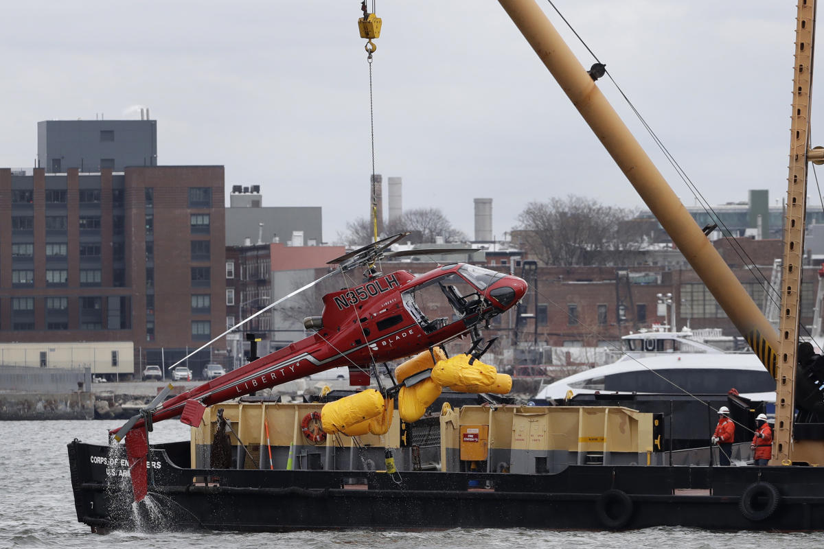 Jury awards 6M to the family of a passenger killed in a New York no-door helicopter crash