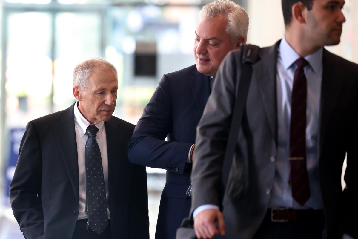 Jury to hear closing arguments in trial of ex-AT&T boss accused of bribing former speaker Michael Madigan