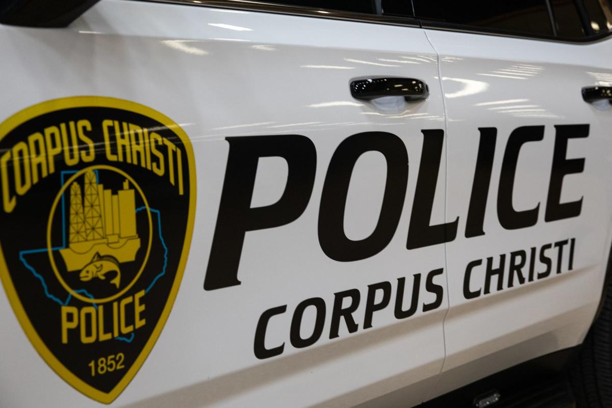 Man dies after vehicle strikes electric pole on Corpus Christi’s Southside