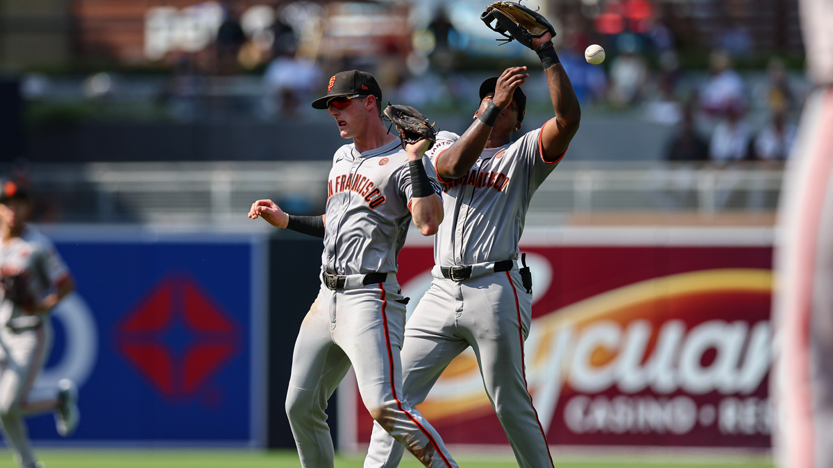 Melvin, Giants infielders address ‘unacceptable’ miscommunication