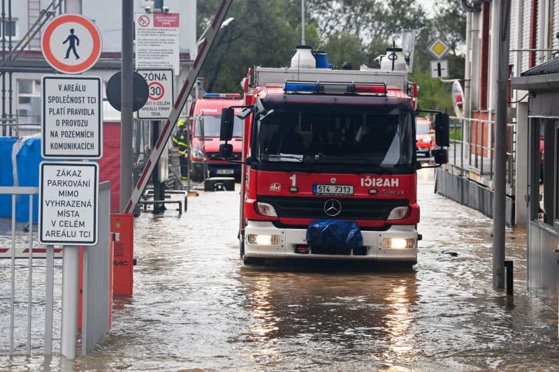 Thousands flee homes as floods wreak havoc across Central Europe