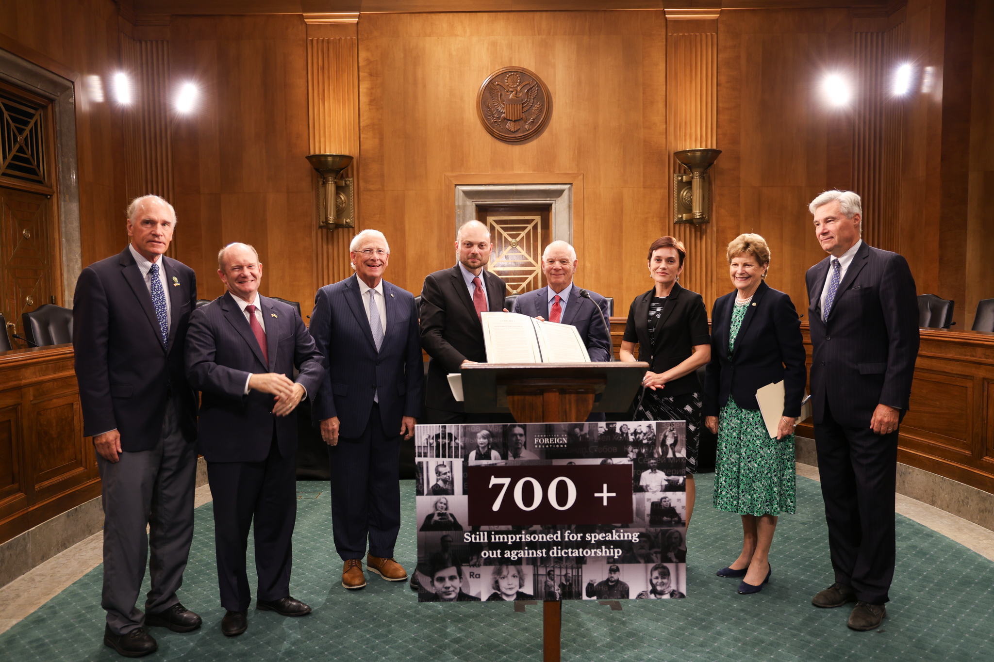 Chair Cardin Hosts “Set Them Free: Recognizing Vladimir Kara-Murza and Prisoners of the Kremlin