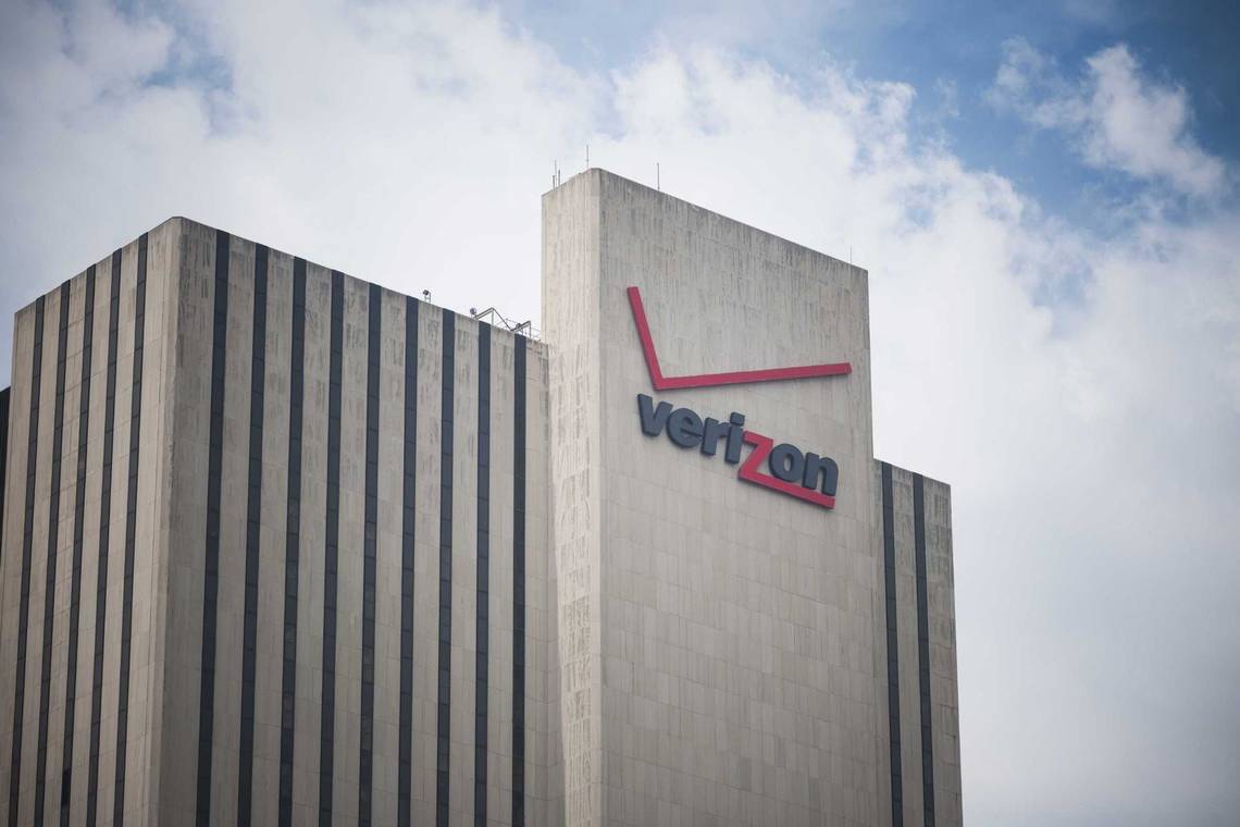 Verizon network suffers widespread outage — why many Sacramento cellphones stuck in SOS mode