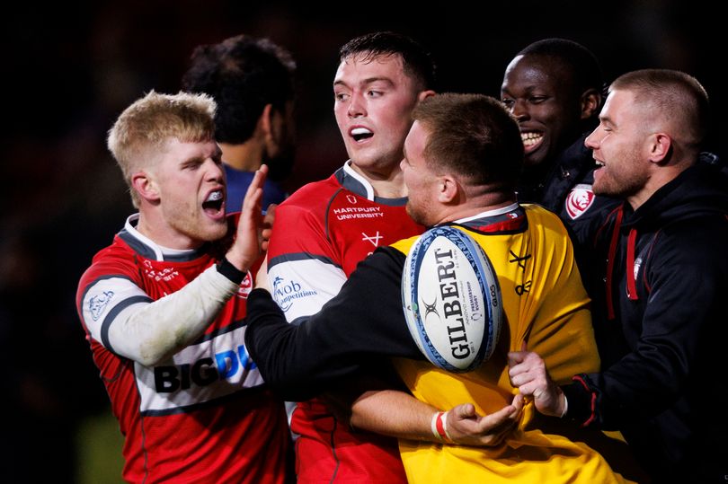 Wales players rip apart English rivals as Gatland turns up to witness new star score epic try