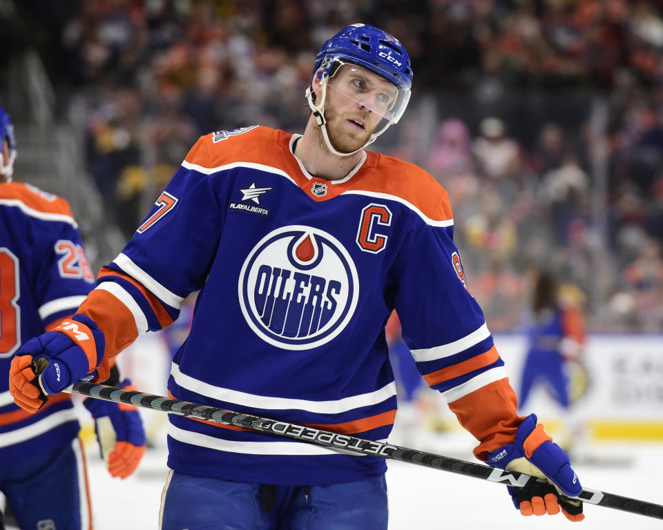 Bad break: Oilers lose superstar Connor McDavid to injury