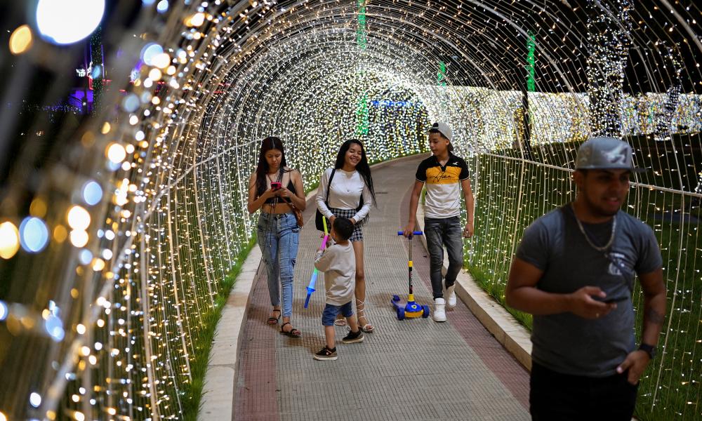 Christmas Caracas: early festivities are no joke as Maduro tightens grip