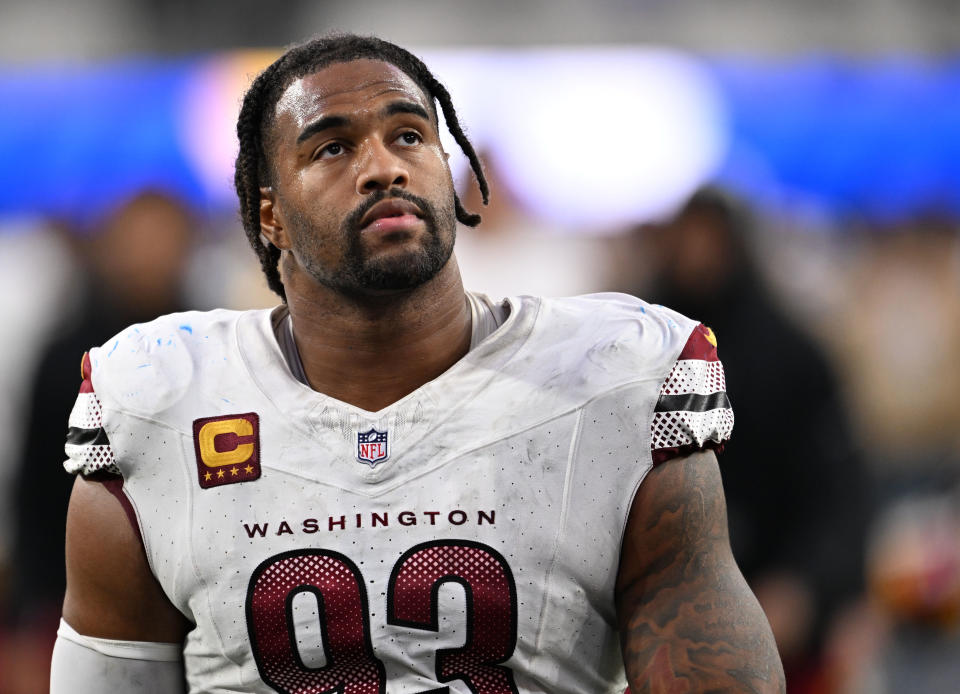 Commanders’ Pro Bowl DT Jonathan Allen has season-ending torn pectoral, needs surgery