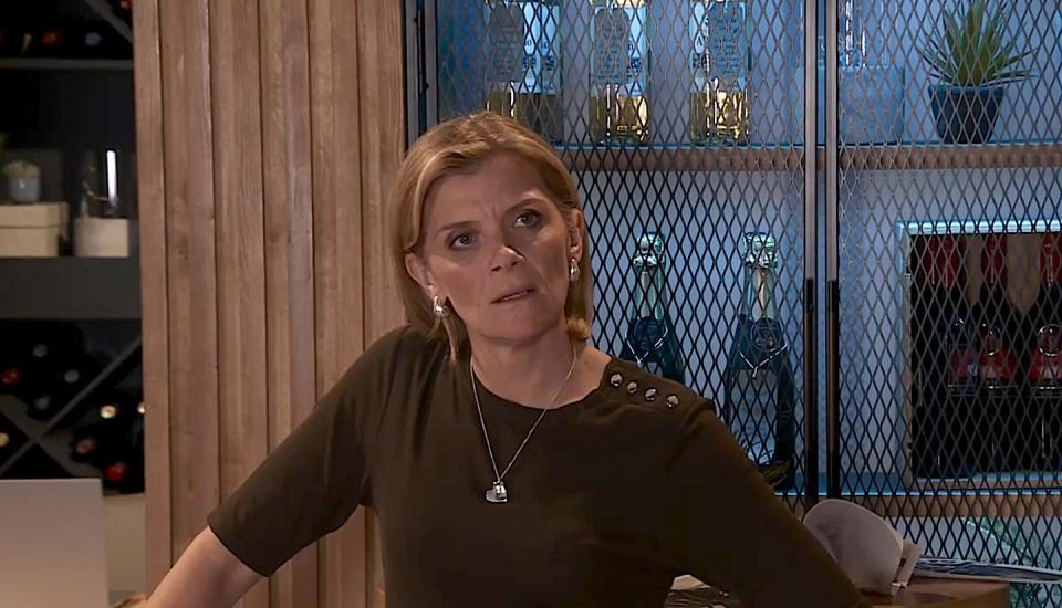 Corrie to revisit tragic death story as Leanne makes a big move