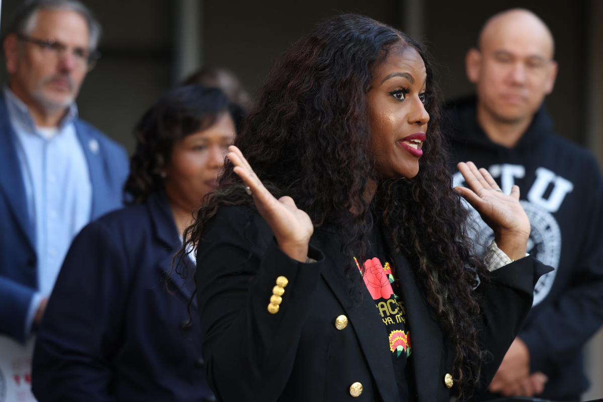 Editorial: Resist the Chicago Teachers Union’s latest money grab — draining Chicago’s TIFs to preserve a bloated school system