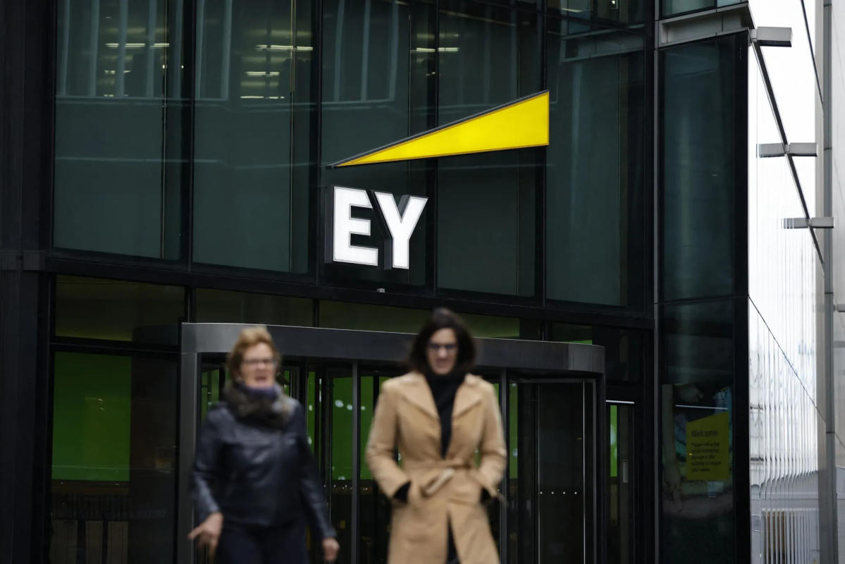 EY fired dozens of staff members who attended 2 video training meetings simultaneously