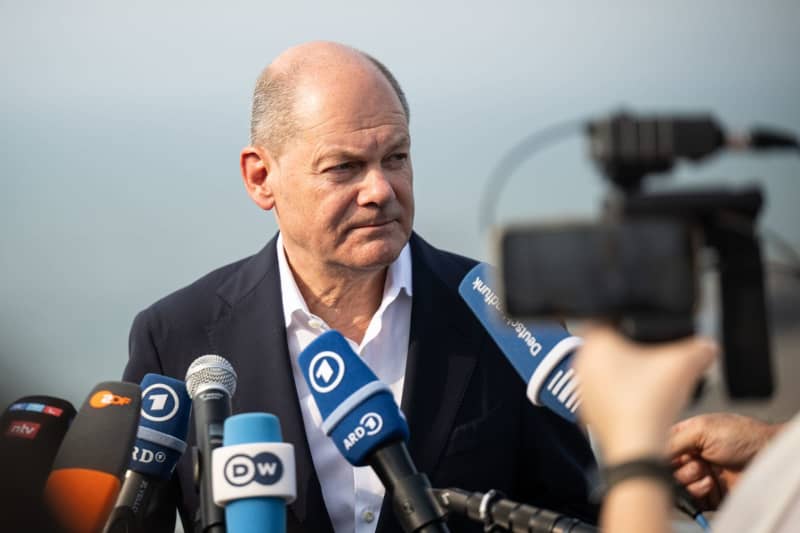 German Chancellor Scholz calls on Iran to exercise restraint