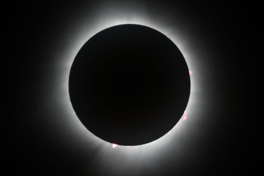 NASA launches coding competition to organize solar eclipse images