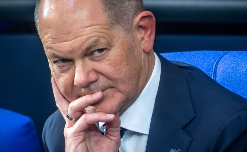 Scholz promises Israel further supplies of German-made weapons