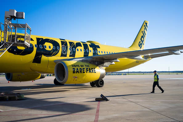 Spirit Airlines extends debt refinancing deadline hours before expiration