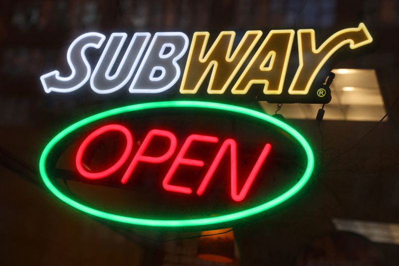 Subway sandwiches are short on meat, lawsuit claims