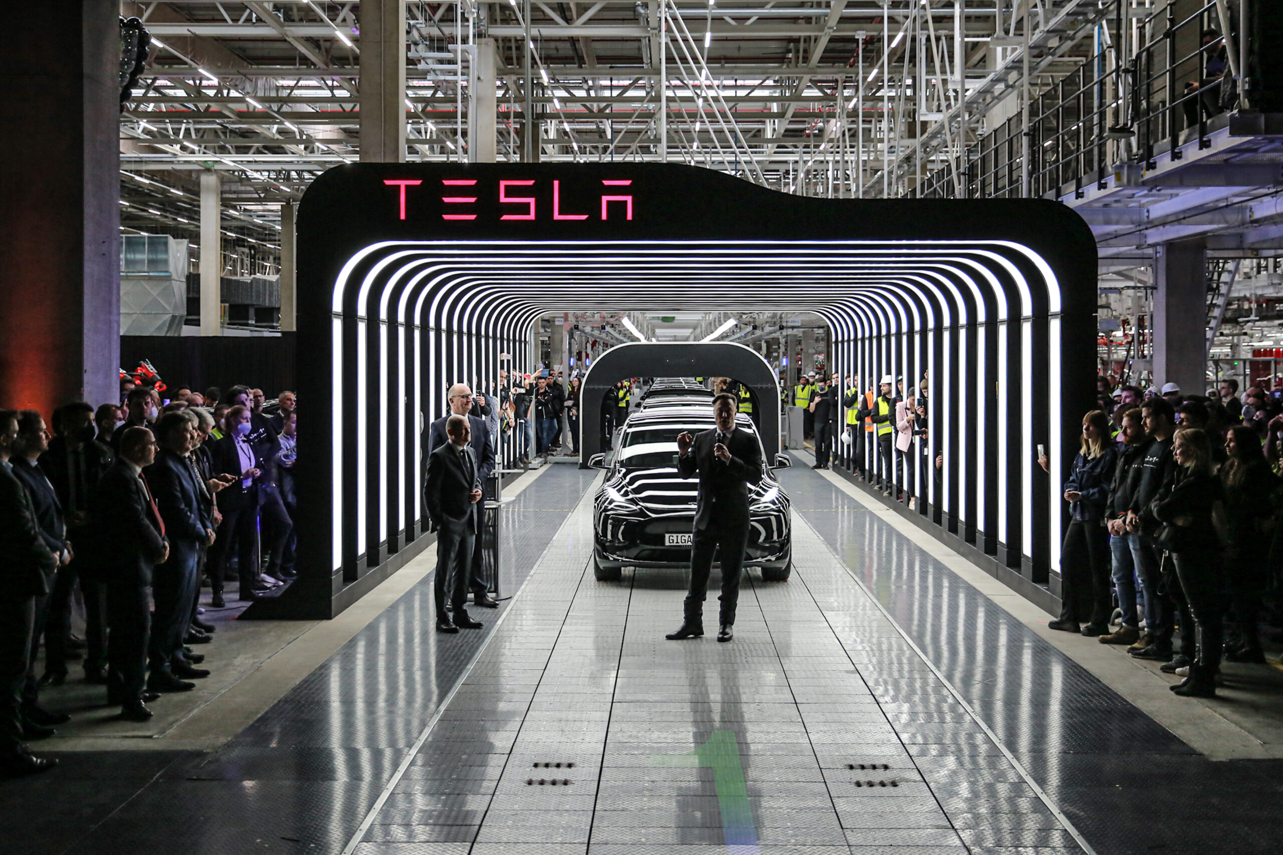 Tesla shares are soaring After EV maker’s earnings report. What analysts are saying