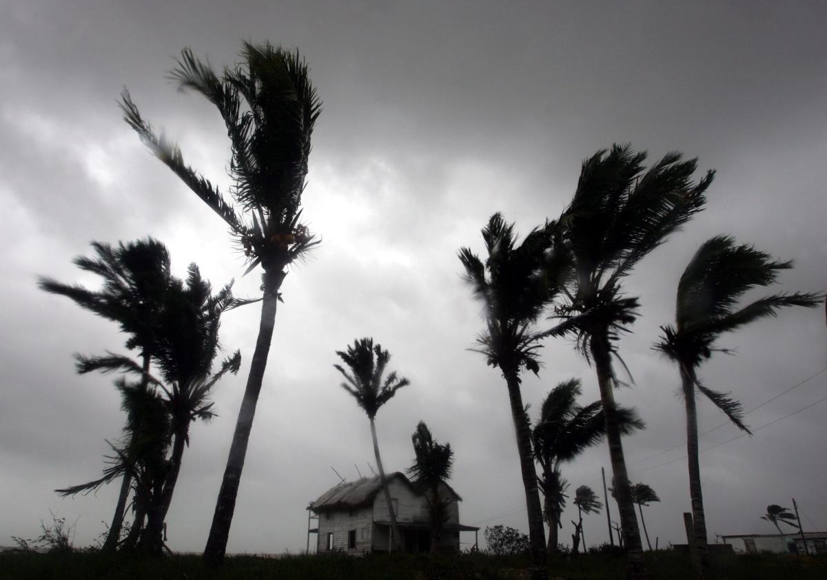 Tropical Storm Leslie: See latest updates, spaghetti models, possible impacts in Jacksonville