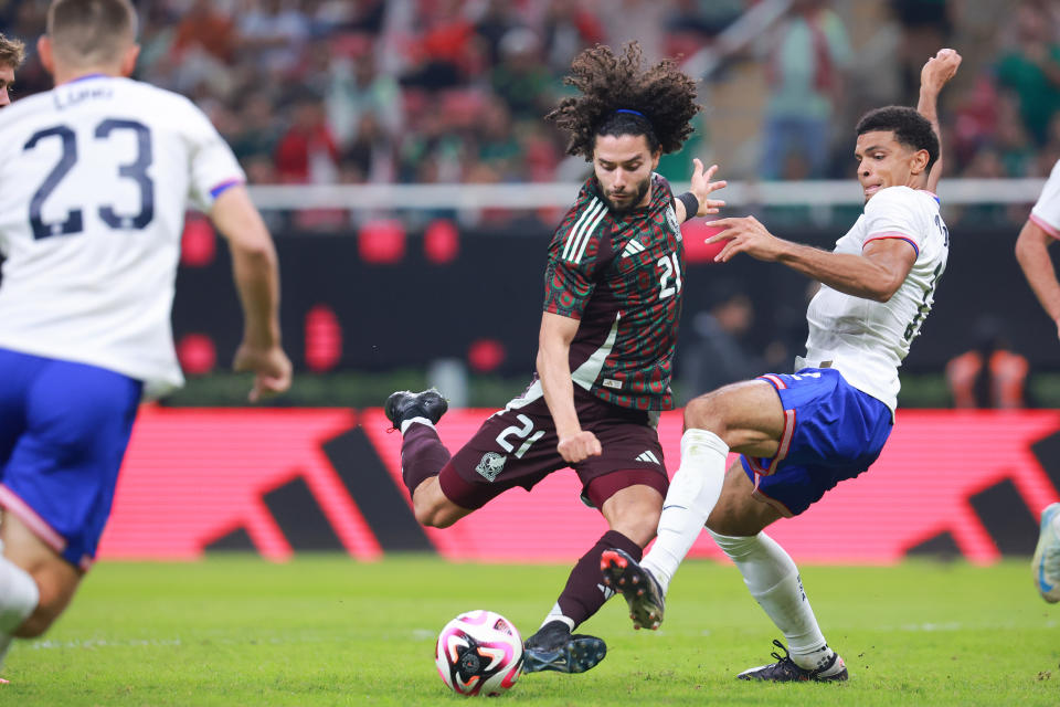 USMNT sends a B-team to Mexico, and loses its unbeaten streak vs. El Tri in pitiful fashion