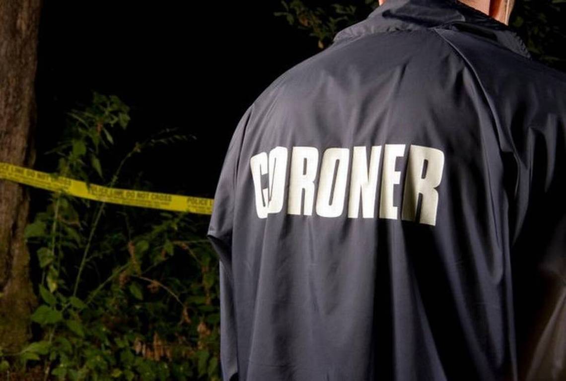 22-year-old woman dies in hospital after overnight crash, South Carolina coroner says