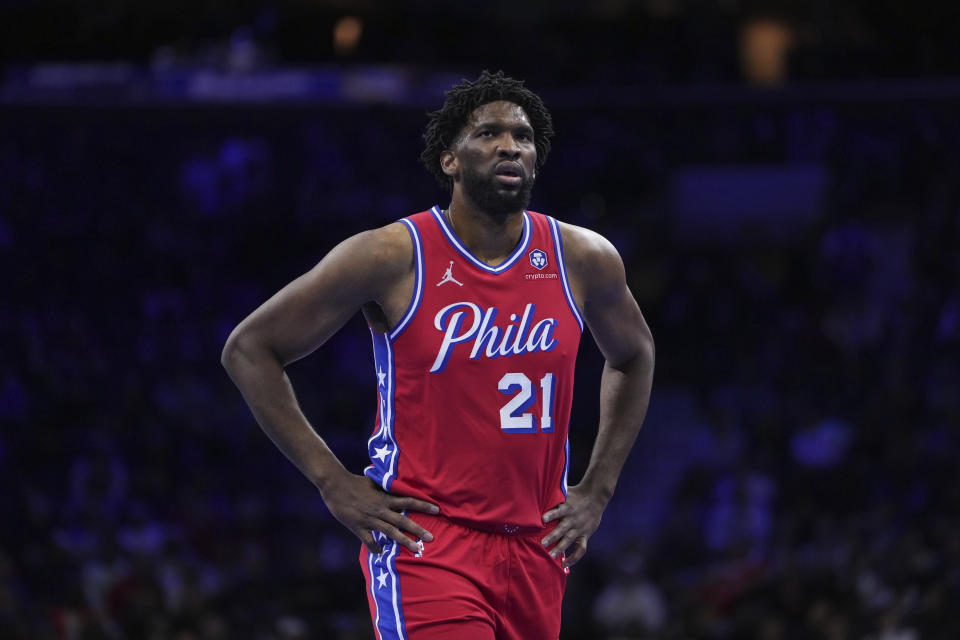 76ers sitting Joel Embiid, Paul George for ‘injury management’ vs. 1st-place Cavs