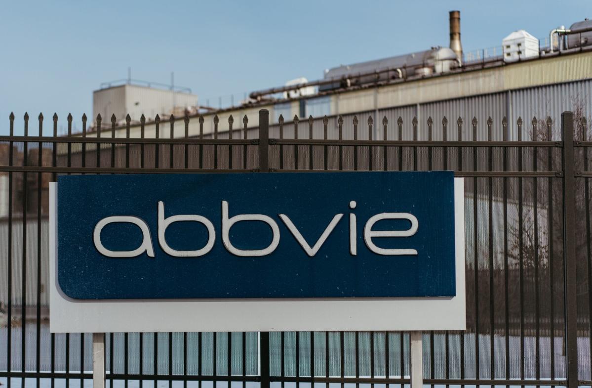 AbbVie Tumbles After New Schizophrenia Drug Fails Two Trials