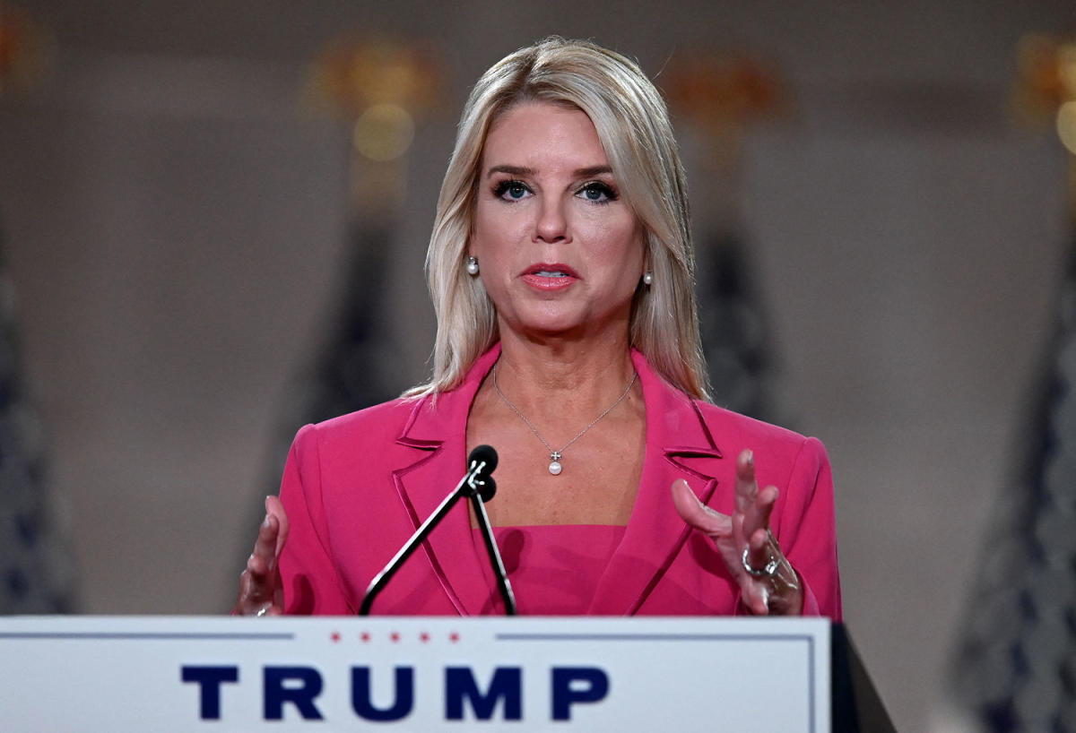 AG pick Pam Bondi’s past vow: prosecute the ‘bad’ prosecutors who indicted Trump