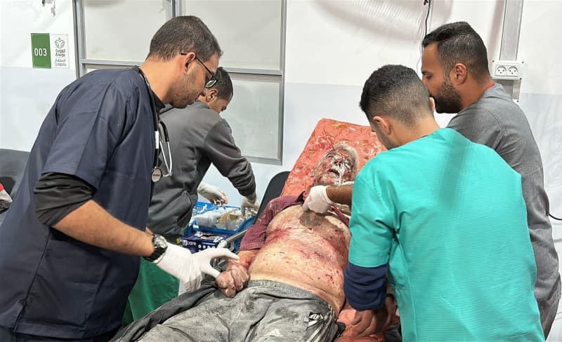 Almost 100 killed in Israeli airstrikes in northern Gaza