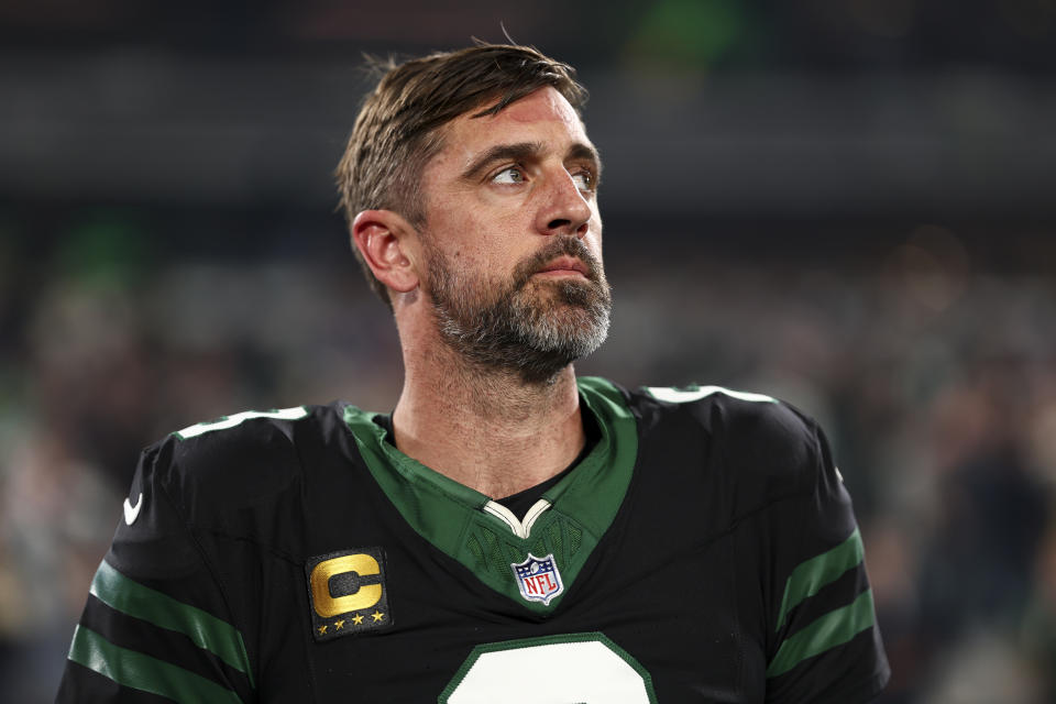 Banged-up Aaron Rodgers reportedly ‘resisted’ medical scans out of fear Jets will force him off the field