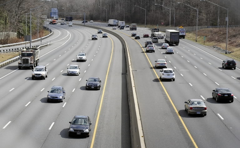 Driver dies, northbound I-95 shut down Tuesday after fiery crash in Harford County