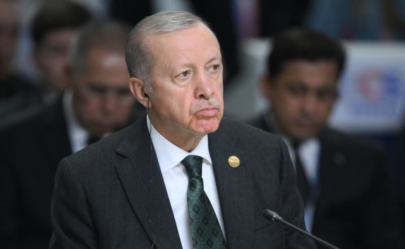 Erdoğan welcomes ceasefire in Lebanon, urges end to Gaza war