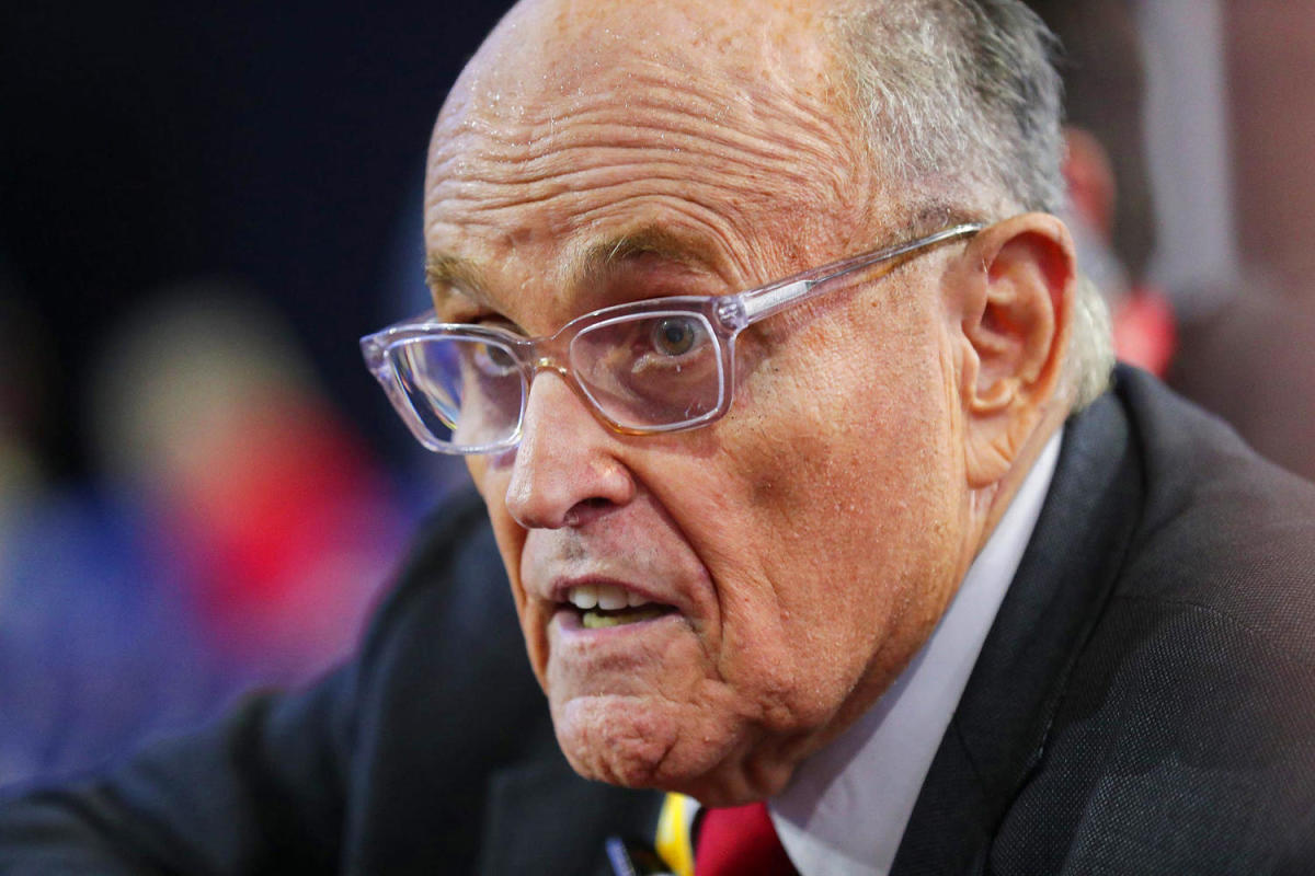 Giuliani turns over some assets to Freeman and Moss as he fights to keep others