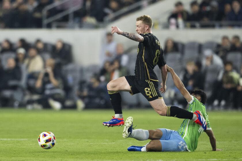 LAFC’s MLS Cup hopes shattered in stunning overtime loss to Seattle