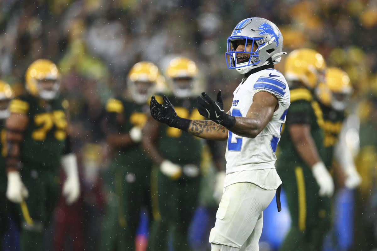 Lions’ Brian Branch apologizes for flipping off Lambeau Field crowd: ‘That was just the heat of the moment for me’