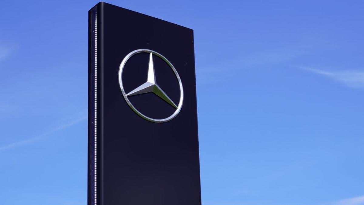 Mercedes-Benz plans cost reductions amid industry challenges – report