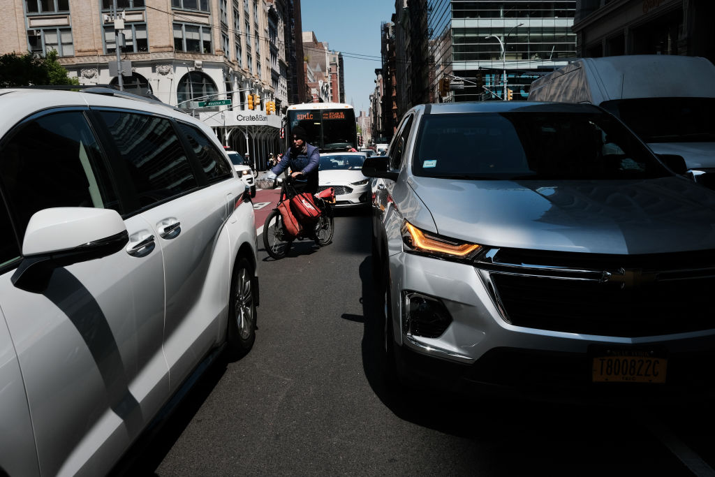 New York governor revives congestion pricing to renewed Jersey opposition