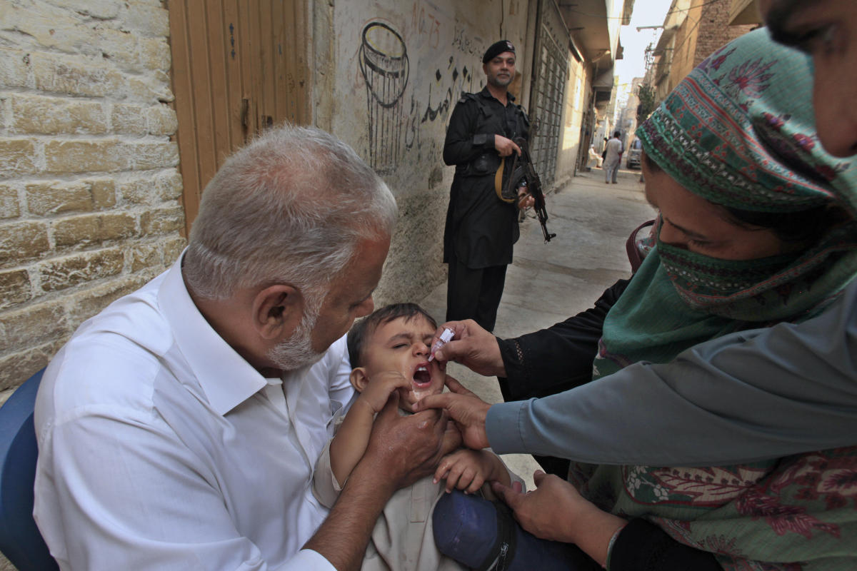 Pakistan reports new polio case in northwest, raising nationwide tally to 50 cases this year