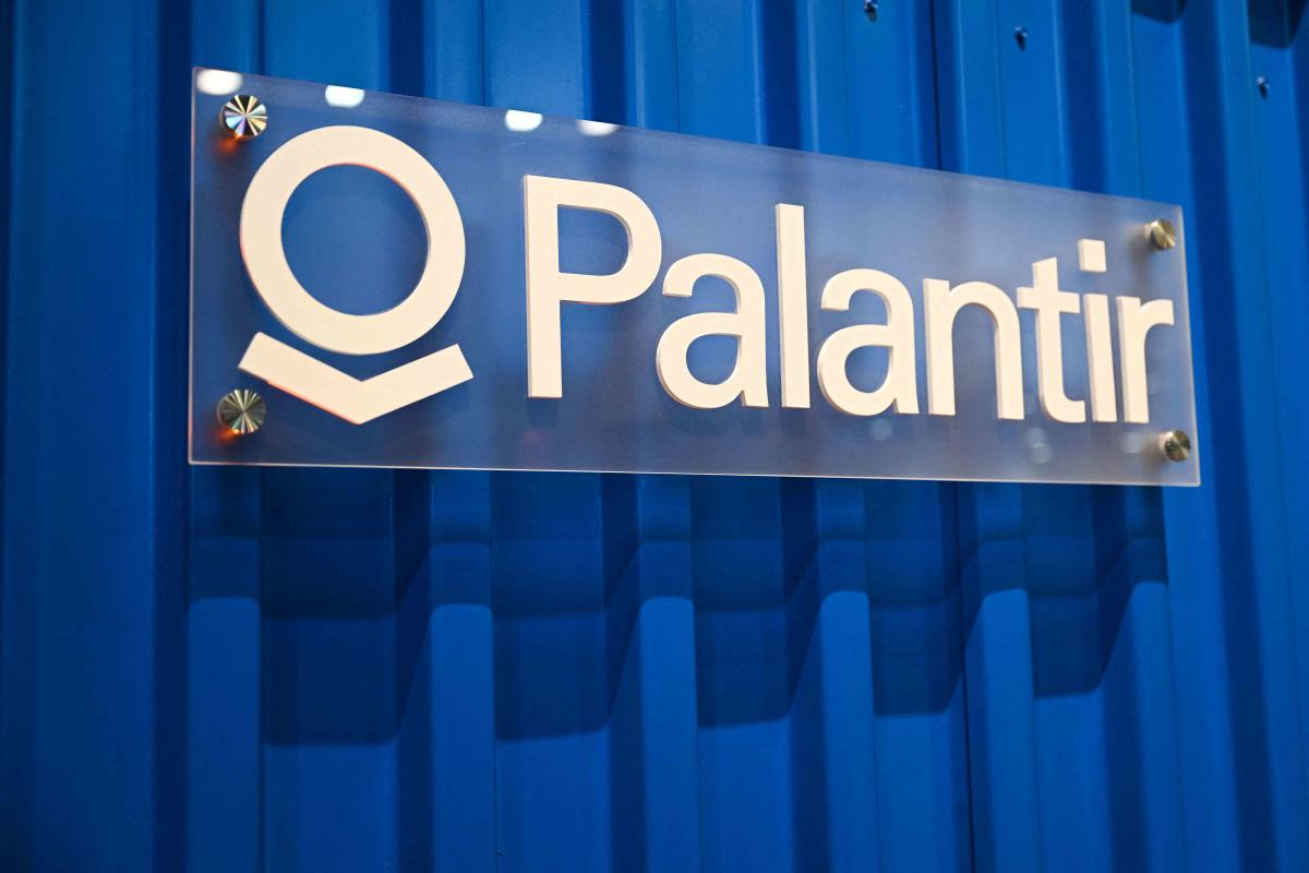 Palantir Stock Pops as Earnings Blow Past Expectations