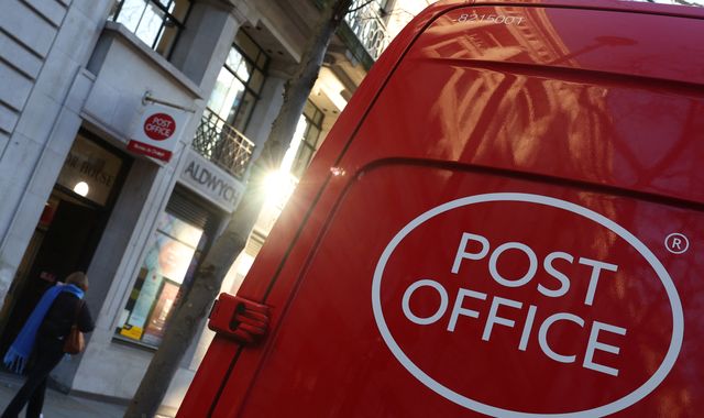 Post Office to set out plans for branch closures and job cuts