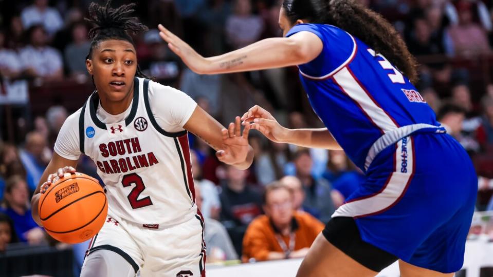 South Carolina lifts suspension of Ashlyn Watkins after charges are dismissed