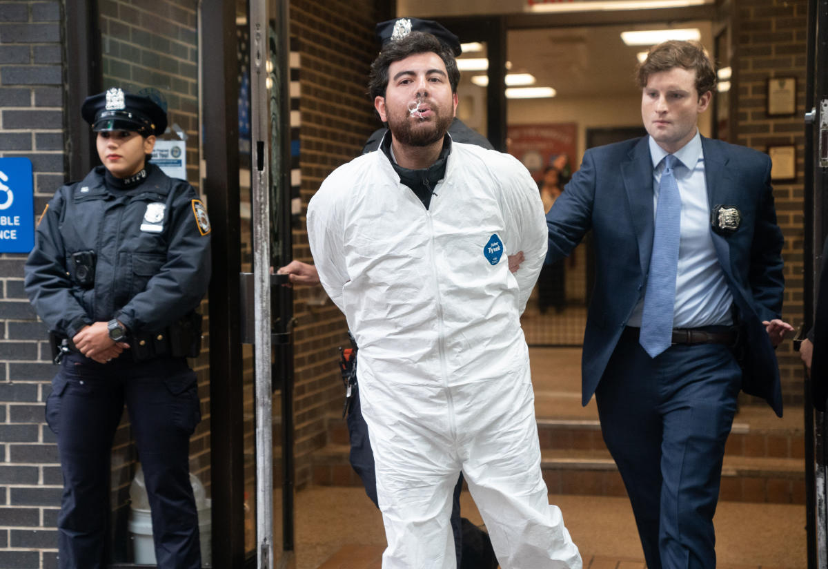 Suspect nabbed in Upper West Side slashing of Danish tourist after mom IDs him to NYPD