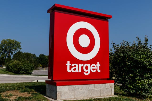 Target just had its biggest earnings miss in years — and the stock plummets 21% to a 1-year-low