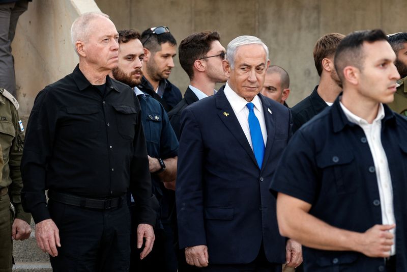 Two flash bombs fired into garden of Netanyahu’s home in north Israel