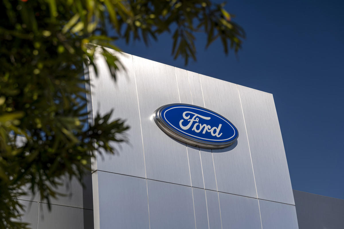 U.S. auto safety regulator opens two new probes into possible Ford defects