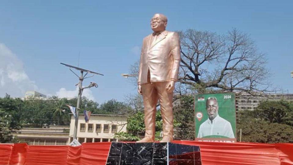 Uproar in Ghana after president unveils his own statue