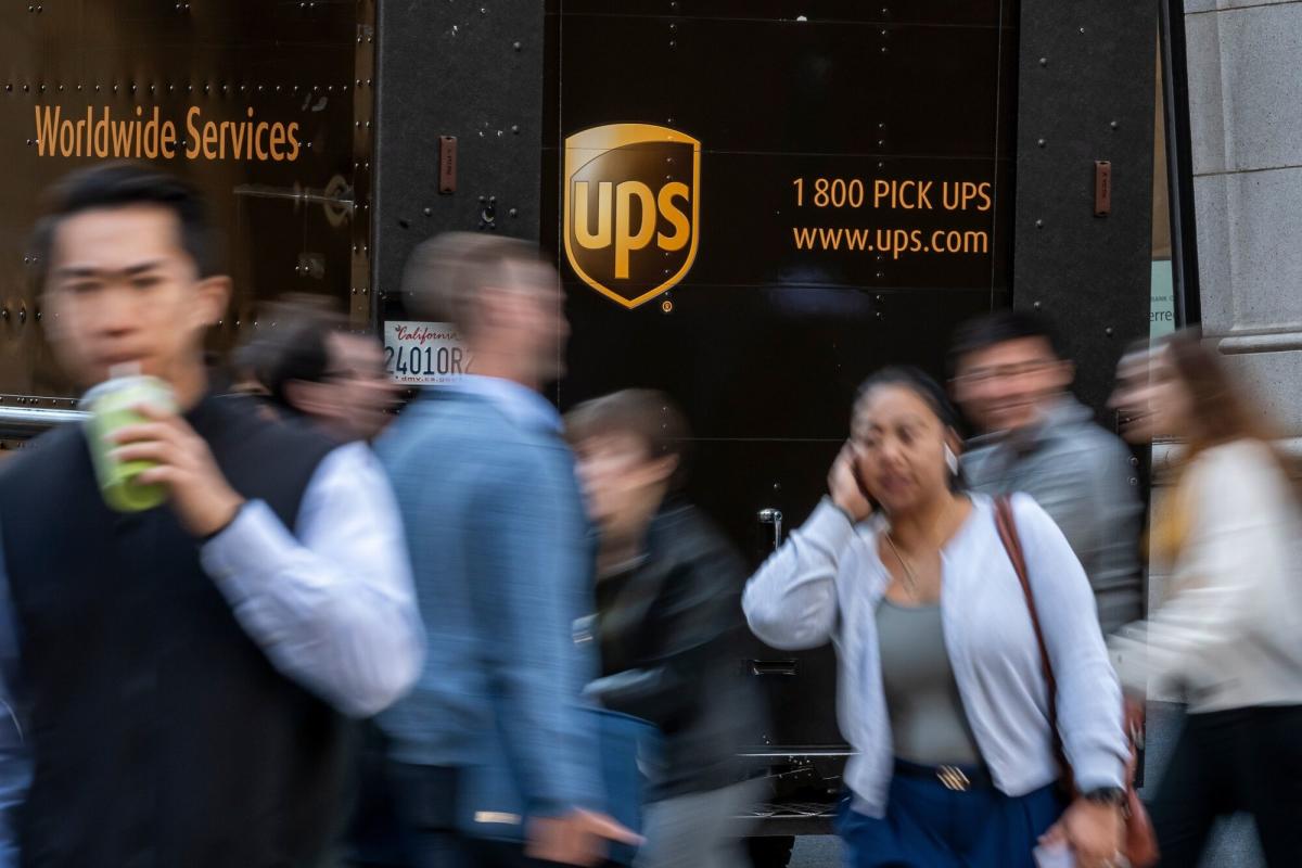 UPS to Pay  Million SEC Penalty Over Improper Valuation